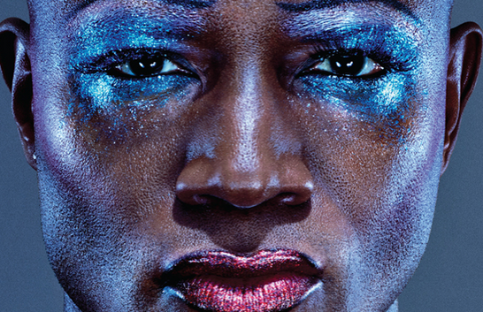 THR's tweet photo. #TayeDiggs Glammed Up for 'Hedwig and Angry Inch' Poster: http://t.co/p9O9yKD0aR http://t.co/bM8YgmfTN2