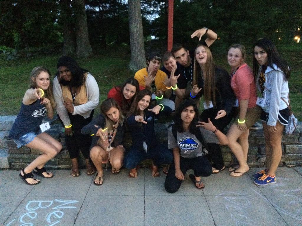 UNE_OL_arwa's tweet photo. My favorite goons. 💙 
I will miss you guys. #UNEOrientation15 http://t.co/7Ui30EmvVg