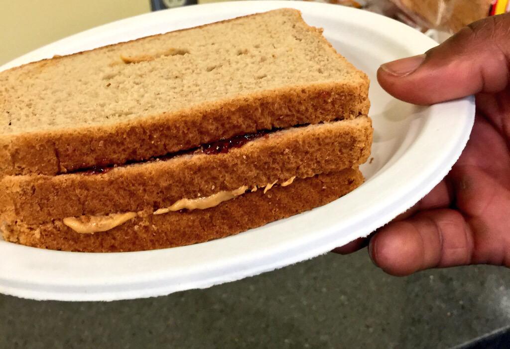 JaclynRAronson's tweet photo. Lunch time with @BrianDawkins #InsideESPN This is how BDawk does it- Triple Decker PB&J- just needs the banana http://t.co/8RjZWNTRuO
