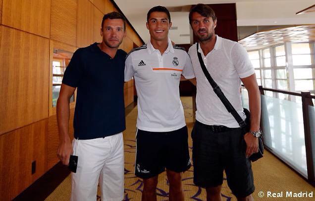 Buon compleanno 47 anni oggi. Happy birthday to Paolo Maldini yang ke-47. Auguri il Capitano 
