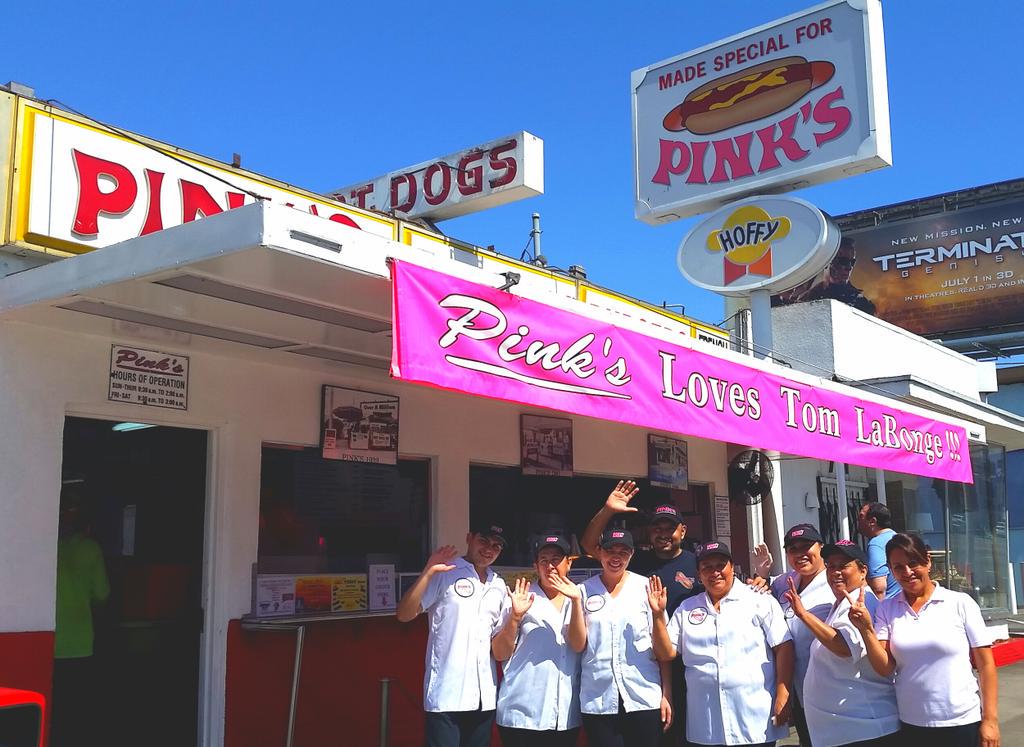pinkshotdogs's tweet image. Parting is such sweet sorrow, @TomLaBonge!  #PinksHotDogs will surely miss you! @ericgarcetti #LosAngeles
