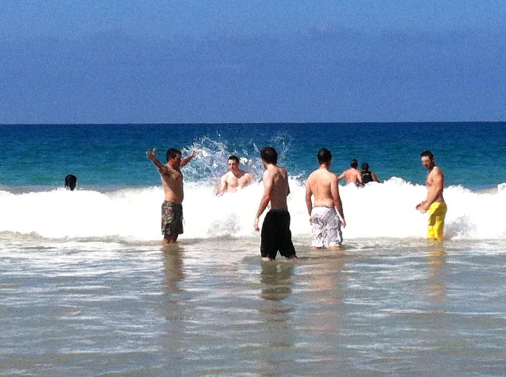 tl_coach's tweet image. The one week the Cats were invited to play with the "BigBoys" #BigIsland #Hapuna #TBT