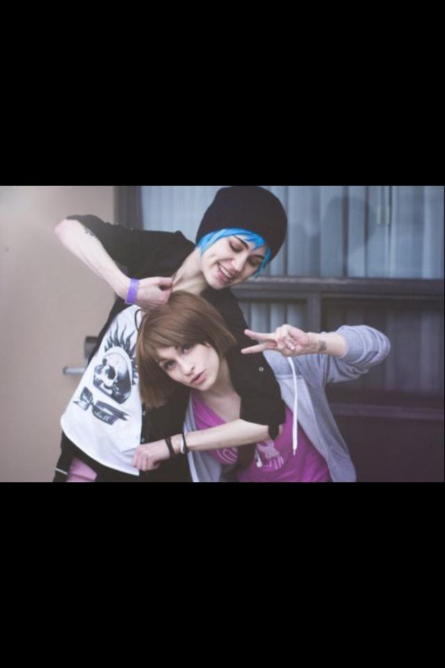 Ktpiiika's tweet photo. @Rubiu5 SON ELLAS! http://t.co/chPHHM9sdE