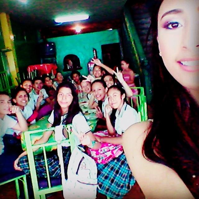 Torres_Mahone10's tweet photo. Día increible 😍🎆😝 http://t.co/UlUpsVSJgl