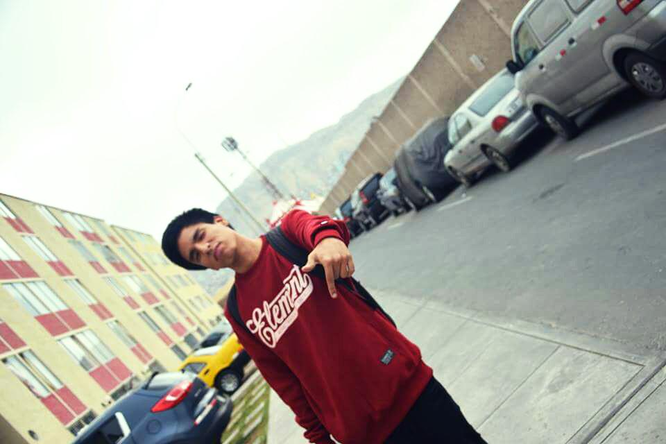 Mackcieza's tweet photo. Style :3 http://t.co/ZcIYfEvGGY