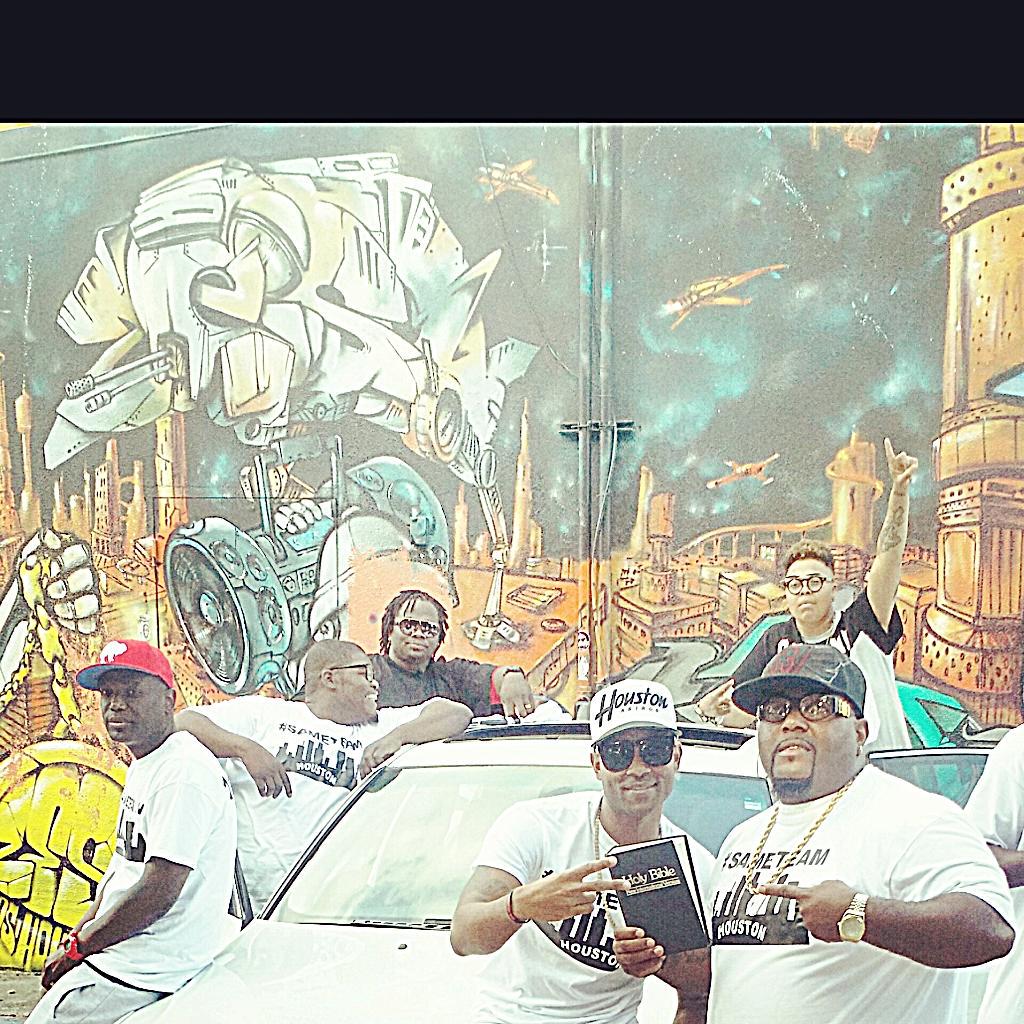 SameTeamHouston's tweet photo. #1God #AGKovenant #JModest #ThozeEgoz @IamJustified1 @OgsministryDre #RT @ADProblemSolver @ProblemSolverTV http://t.co/bixefphe5X