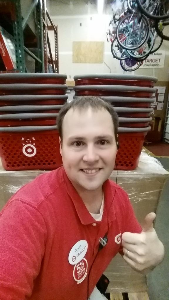 JasonRK's tweet photo. Mo baskets, mo $ales! @NBruschetto @mina__herrera @MindyReher http://t.co/NpwYgNd0Nt