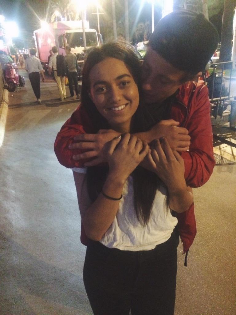 mendesftmutual's tweet photo. I love you so much cameron 😭 http://t.co/NkqsxyJjOF