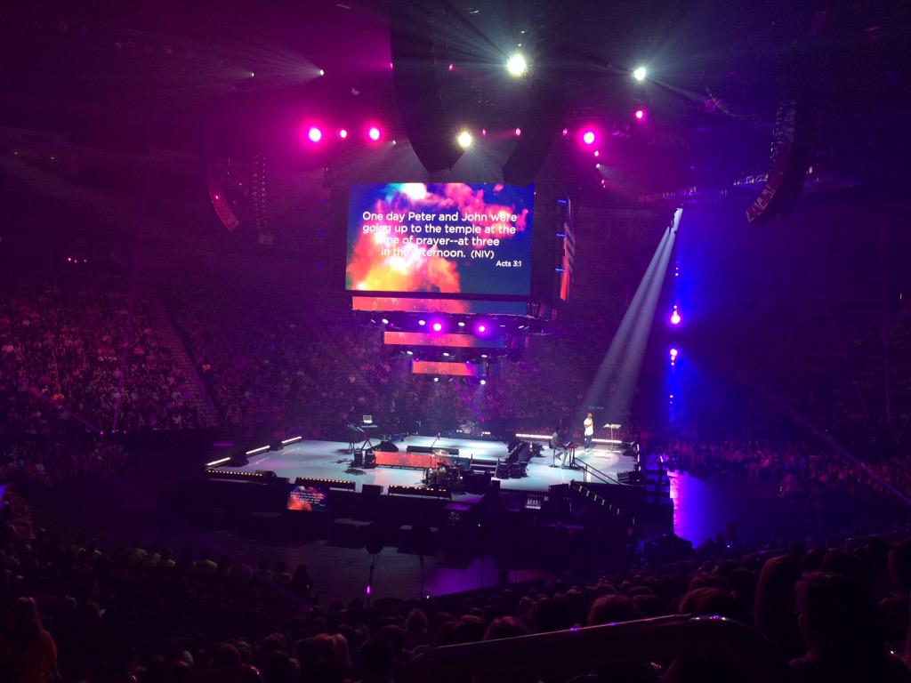 G_ForceYouth's tweet photo. Steven Furtick @forwardcon @G_ForceYouth http://t.co/2JIEySw8Ae