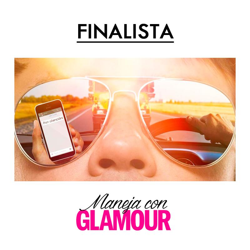 GlamourMex's tweet photo. El décimo finalista es @PirraelRojas. ¡Gracias por ser parte de esta iniciativa! Mucha suerte... #SinTextear http://t.co/V9lT3IzP3L