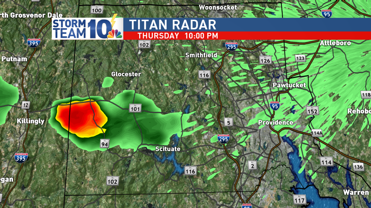 MSearlesWeather's tweet image. Decent shower over south Foster heading toward Scituate next few minutes. #QuickShower