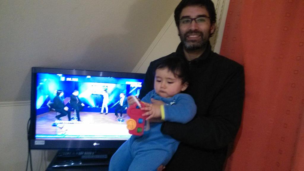 IsabelViano's tweet photo. #copaamericadirectvselfiekids  Slds de Pedrito a los totaleros .Slds a Candal el mejor !!Chile win el lunes @MRGLAZO http://t.co/XfZ2UC5Qaw