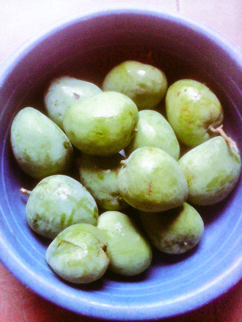jaypeeoremor's tweet photo. Sino kumakain nito?
Kuha na... http://t.co/66GAYrrFCE