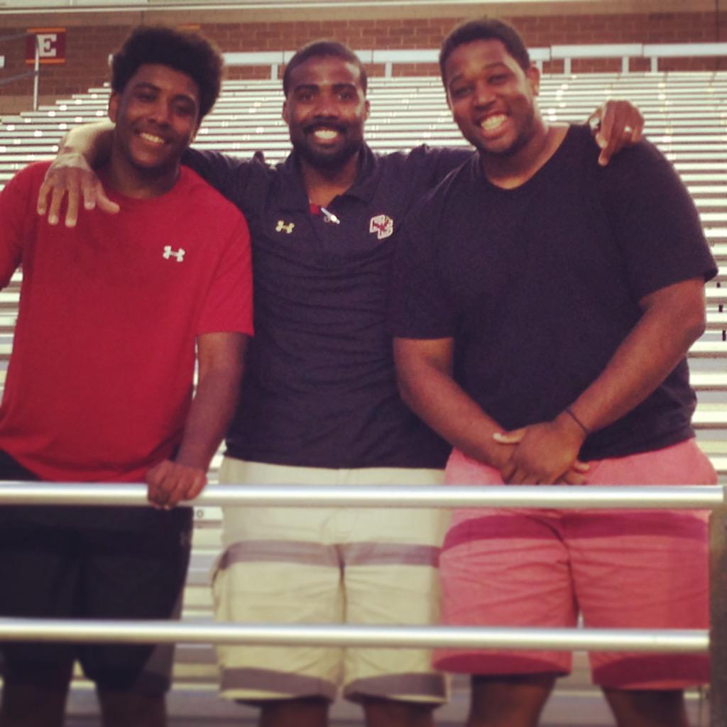 CoachWash56's tweet image. BCFB Camp Is Officially A Washington Right Of Passage Me In '00 My Bro Alex '12 &amp;amp; My Nephew Dorian in '15 ✊🏾 #BCBuilt