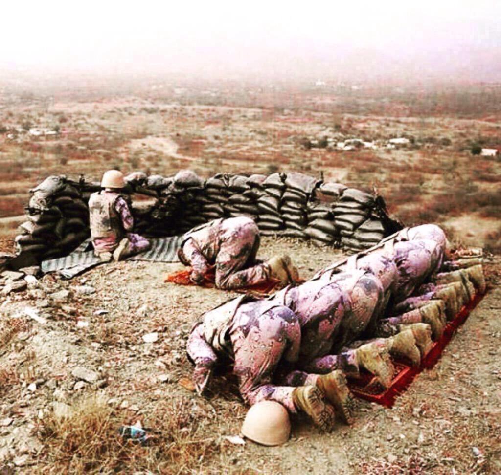 AJELNEWS24's tweet photo. اللهم كن لجنودنا البواسل مؤيدا وظهيرا..
اللهم سدّد رميهم واربط على قلوبهم..
اللهم ثبتهم و أرجعهم الى أهلهم سا��مين.

- http://t.co/aODMCP8ec0