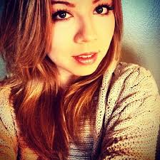 Happy 22nd birthday to you too Jennette McCurdy! Best of luck and hope you have a great time! From me. 