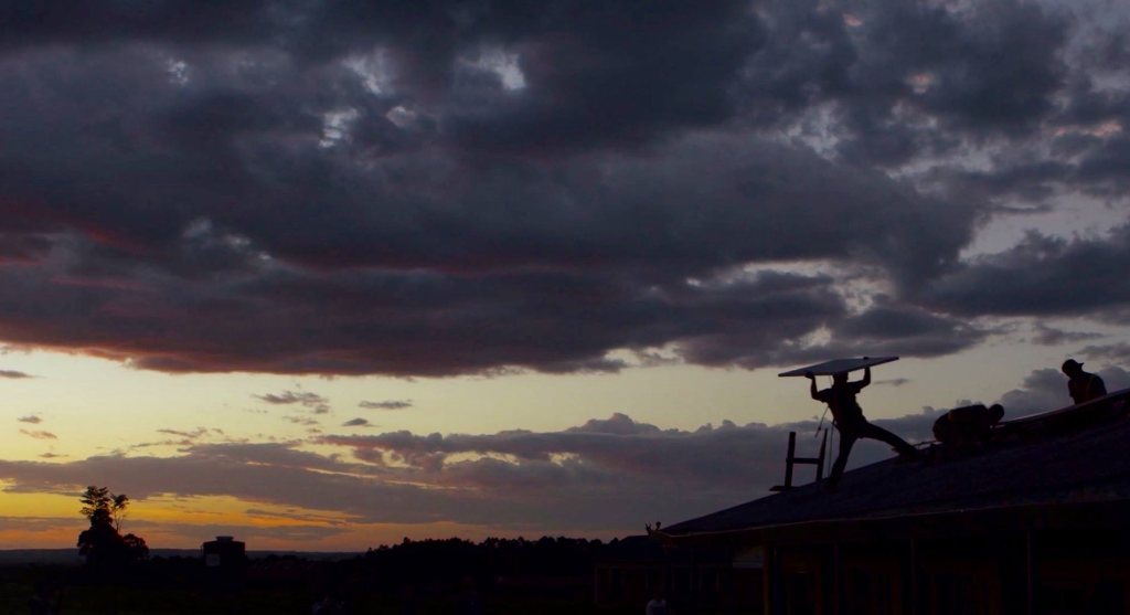 TriSmartSolar's tweet image. More solar panels are being installed on U.S. homes than ever before! qoo.ly/59y8z #SolarGrowth