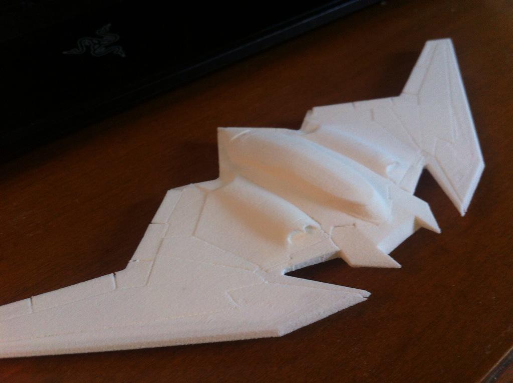 Dragonrlh's tweet photo. #batstealth arrived today.A bit too thin so some parts are wonky. #batman http://t.co/ZitB2OKZam