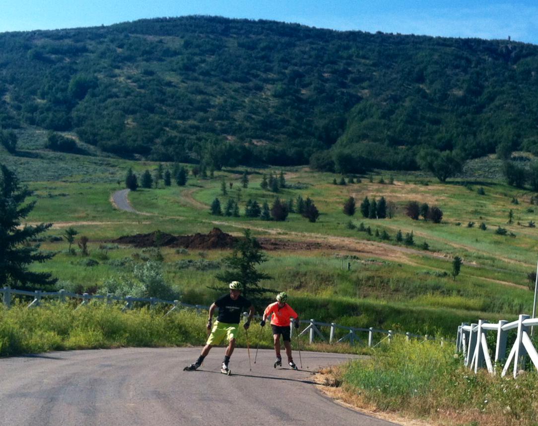 Team_SoHo's tweet photo. Hammering out some intervals! http://t.co/VOnB7NXzBI