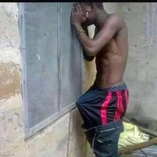 cnarh12's tweet photo. #SomewhereinGhana somebro dey spy live porn http://t.co/XIoRrXbCsa