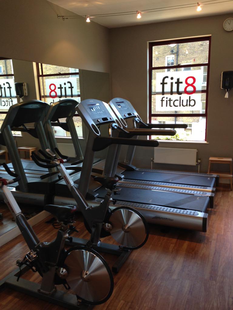 fit8WarrenHouse's tweet photo. Are you beach ready? We can help! Contact us for summer offers! #functionaltraining #fitness #health #london #fitfam http://t.co/QZe6yXB4Li