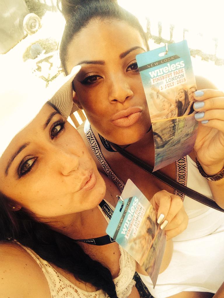 katyjane12's tweet photo. VIP styley #lovingit#pimms#besties @carlisa84 @CollieBuddz http://t.co/JfWSze4ES9
