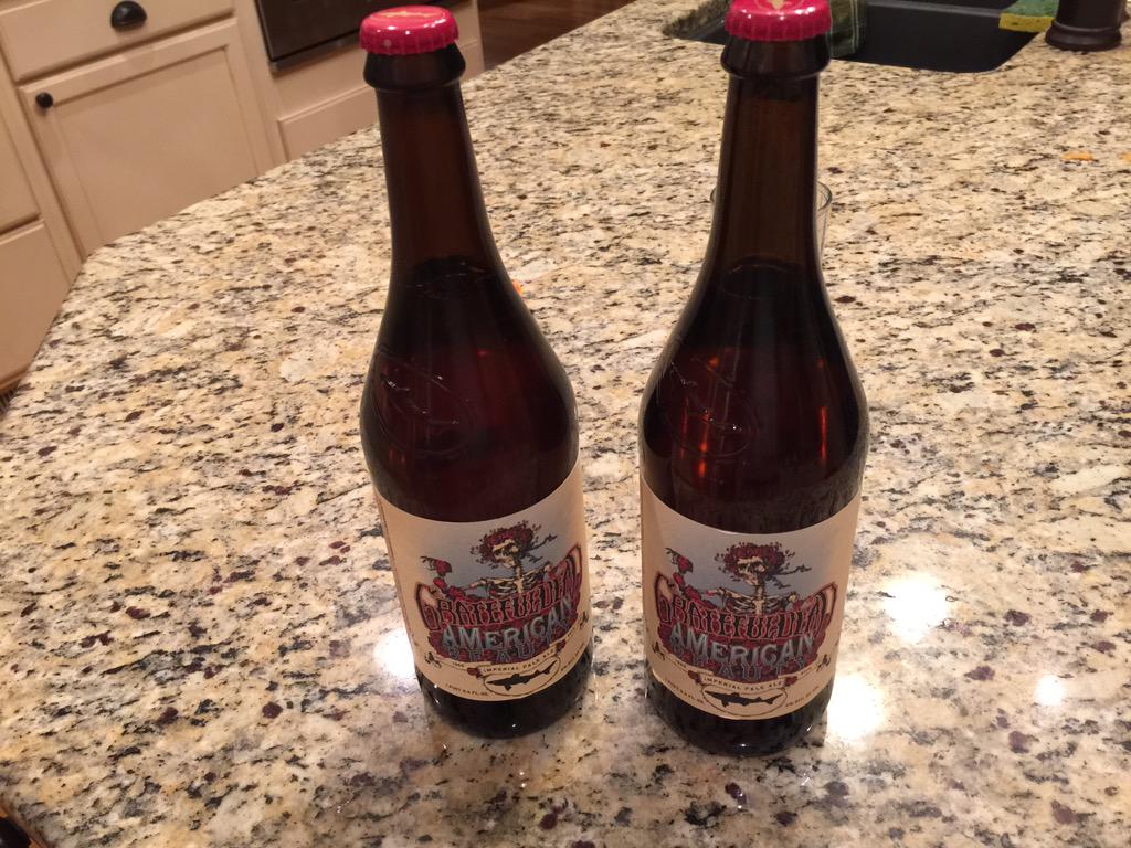 TStritch's tweet photo. Grateful Dead Beer, #whowouldhavethought??? http://t.co/YPmW3yWvSq