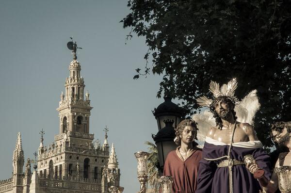 ¿Que tiene Sevilla que me enamora tanto?