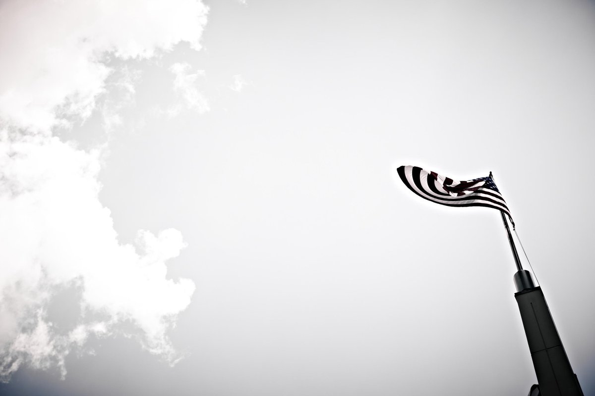 TGC's tweet photo. Jesus didn’t die so we could achieve the American Dream. http://t.co/JHBin8jDkz http://t.co/TvzqtJN2zD