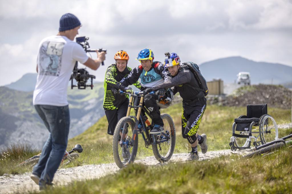 MartynAshton's tweet photo. Let's ride!!! Haha so fun :-) @danny_macaskill @zimblake @chrisakrigg #BackOnTrack http://t.co/LyDGykh300 http://t.co/AuY2YK4Upl