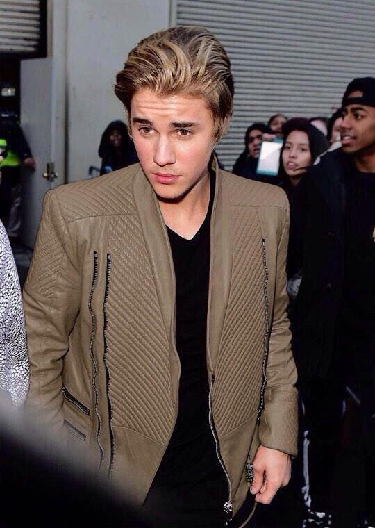 meha_kk's tweet image. #SingleBecause justin bieber happened