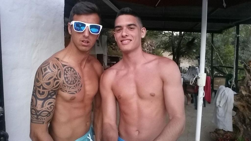 AdriPlaza2's tweet photo. Una con mi coleguita de batalla  @_likindoy ☺ http://t.co/fxurzgW9mx