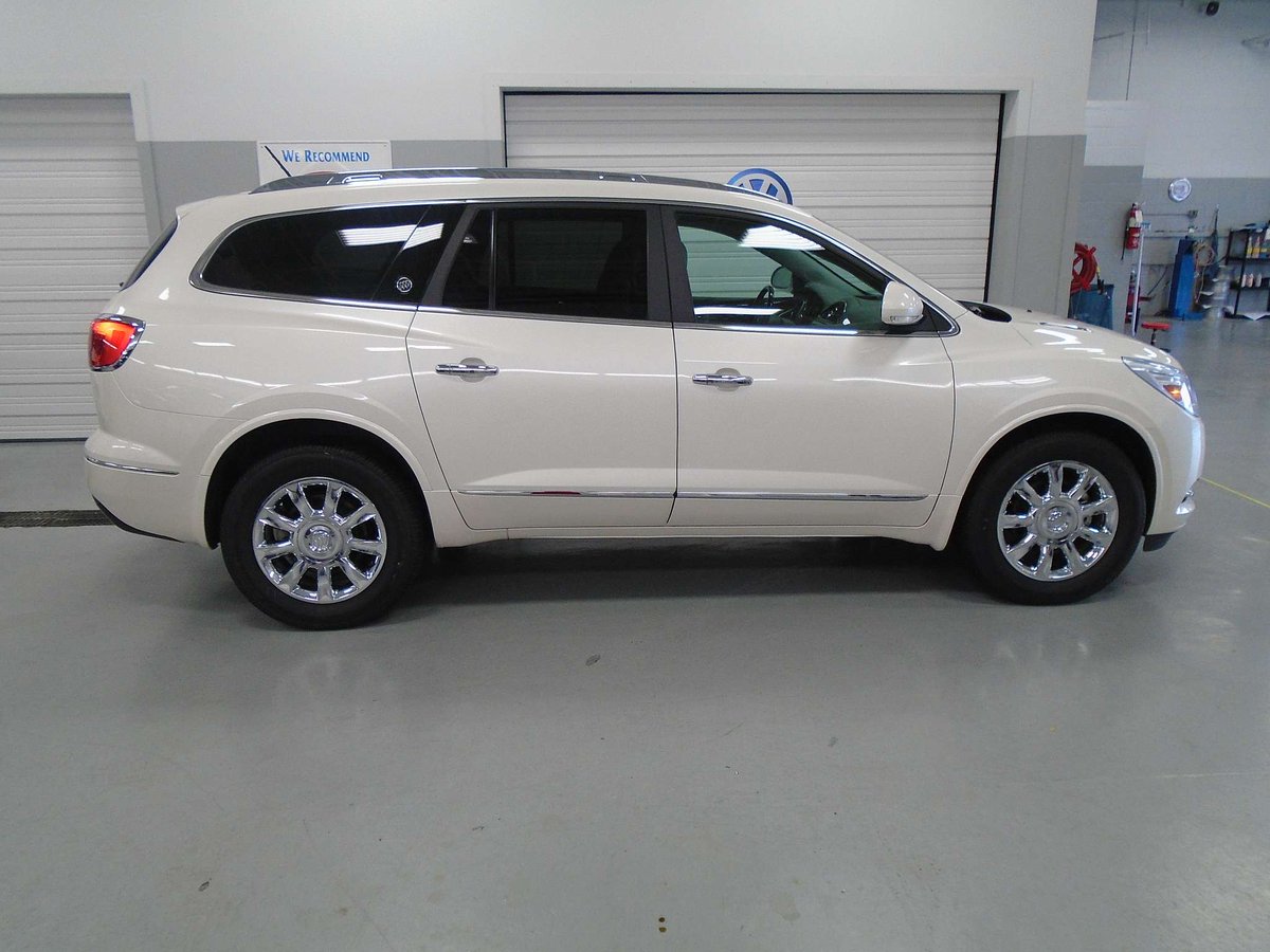 GrahamUsed's tweet image. New to the lot last night! 2013 @Buick Enclave Premium w/ AWD, Navigation, &amp;amp; Tow Package!