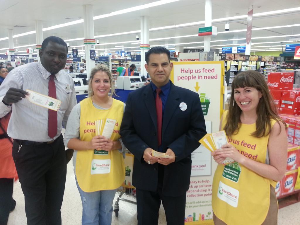 <a href="/Leyton2832/">Tesco Leyton 2832</a> working with the amazing <a href="/FareShareUK/">FareShare</a> team <a href="/dillyboase/">Dilly Bee</a> <a href="/Bearface1976/">Claire Kingston</a> @evi2202 #everycanhelps