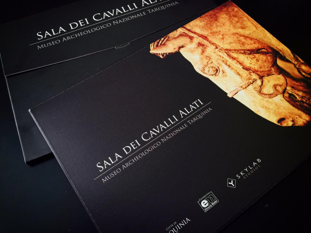 SkylabStudios_'s tweet photo. Anteprima del folder #interattivo della sala dei #cavallialati di #tarquinia @FiloDiretto @dariofrance @BeniCulturali http://t.co/69TaxW0KQQ