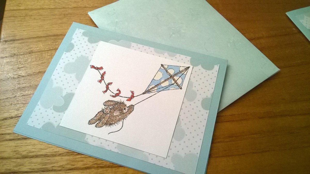 AlwaysnBlossom's tweet image. bunny rabbit flying kite blank card stationary Set decorative blue… etsy.me/1cQL55p #Etsy #DecorativePattern