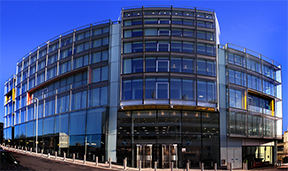 ReenaDave1's tweet photo. #AmEx are still recruiting Customer Care Professionals to work from our office in #Brighton http://t.co/zrk9dRfy6r http://t.co/Wvh6TTwcTZ