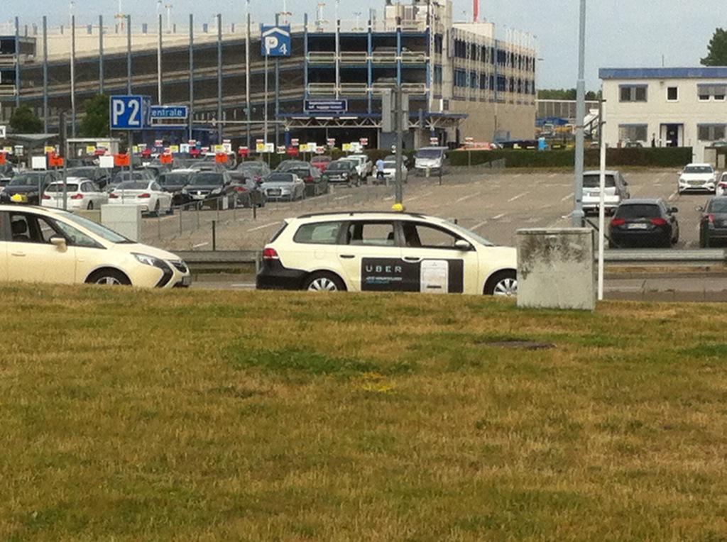 Taxi/Uber en Allemagne c'est une autre affaire... Deutschland über alles?