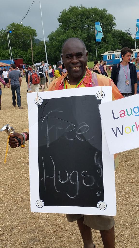 EmmaJayneLavin's tweet photo. “@GlastoLive: Free hug anyone? RS http://t.co/ZIpx3ghUqw” @dagsydags  id totes give him a love!! Xx
