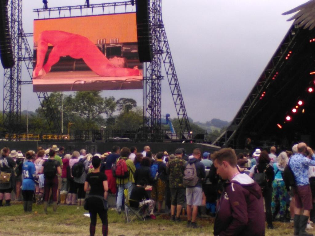 The Michael Clark Company dancing to Bowie on the Pyramid Stage.