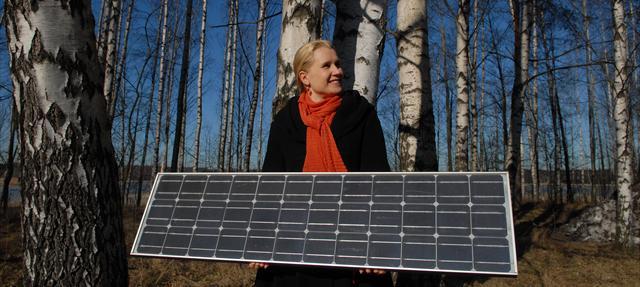 goodnewsfinland's tweet photo. MT @thisisFINLAND: Finland reaches for the solar switch: http://t.co/qJUFLYQphz  #solarenergy #RenewableEnergy http://t.co/c0Mi67ys1K