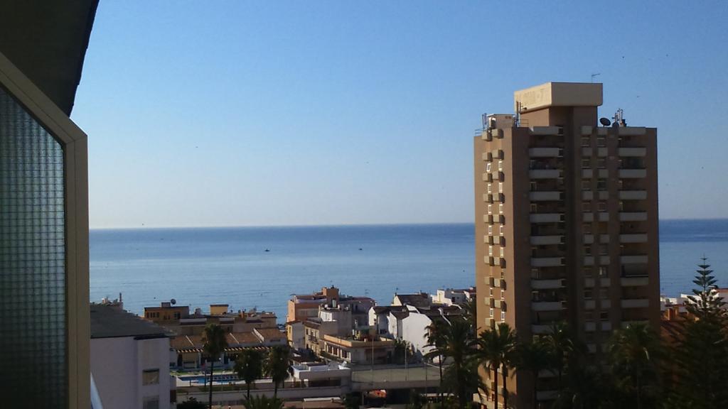 JaviFjvc's tweet photo. Bd desde torremolino http://t.co/JpO7rObHpk