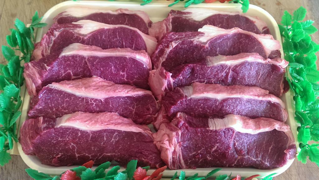 SPECIAL OFFER
5lb SIRLOIN STEAKS
ONLY £26.00