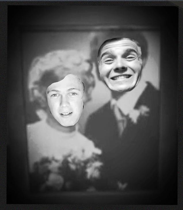 GirlOnFrost's tweet photo. I'm not a pro @Joe_Sugg  @Caspar_Lee  but you look cute 😚 http://t.co/CpeG7a4e7H