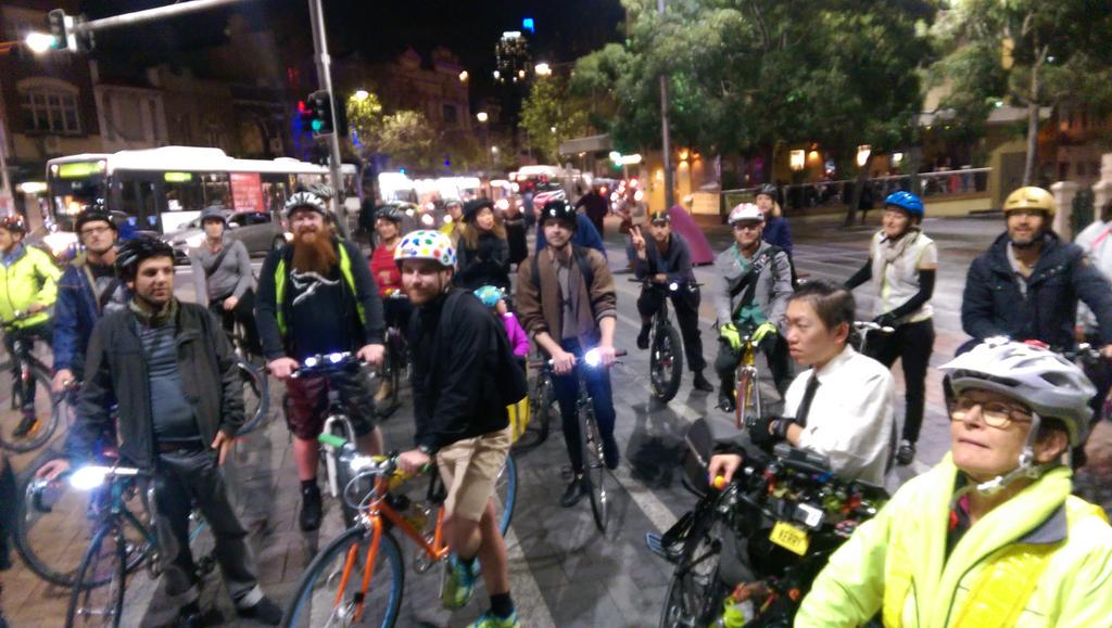 thebigpush14's tweet photo. Everyday people rallying together to #savecollegestreet to stay safe + save lives @SydneyCycleway @mikebairdMP http://t.co/PhWJT3yy1R