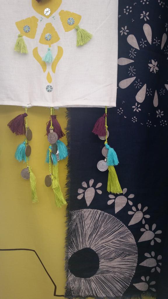 tina_ra_design tweet picture