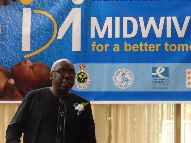 UNFPA_Zimbabwe's tweet photo. Breakfast meeting deliberating on midwifery in @UNFPA_Zimbabwe http://t.co/fS5XdCrbzY