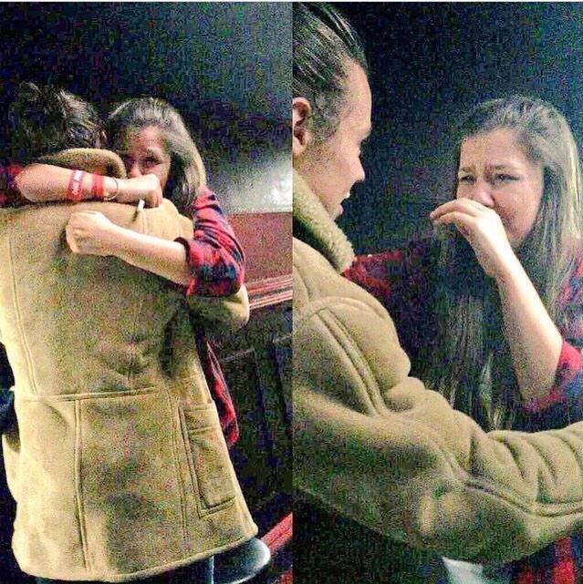 whisperhaz's tweet photo. Questo è il vero Harry.
#weknowtherealharry http://t.co/Q4DryrjZfd