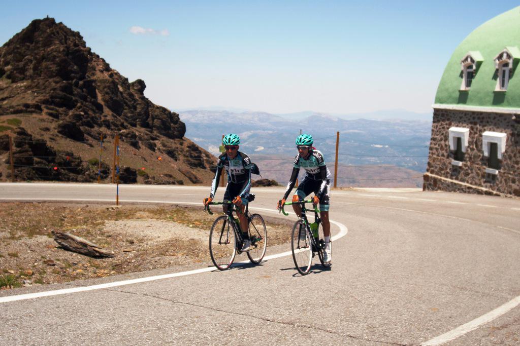 websierranevada's tweet photo. #SierraNevada abre el #veranoSN mañana 27-JUN. Remontes, bike Park, actividades... #soyverano. http://t.co/XEYshfzjby http://t.co/v8ZpIieQ9r