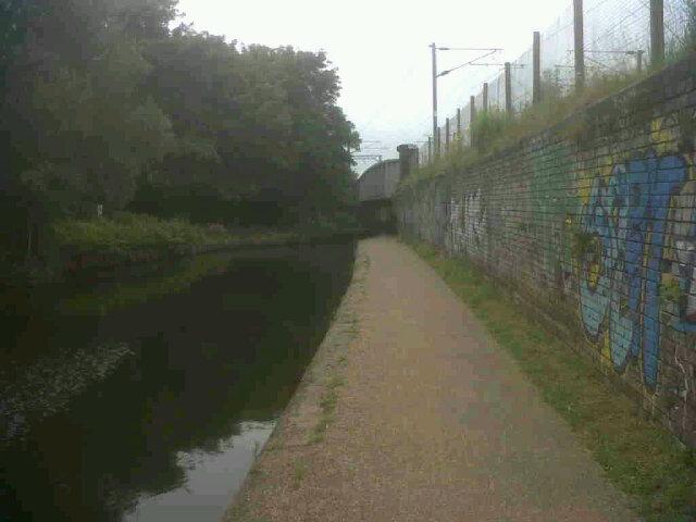 PocoD0c0's tweet image. Beyond aquaduct the railway beside has risen to go above us on this bowline bridge